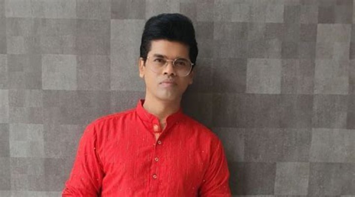 Siddharth Jadhav Height, Weight, Age, Body Statistics