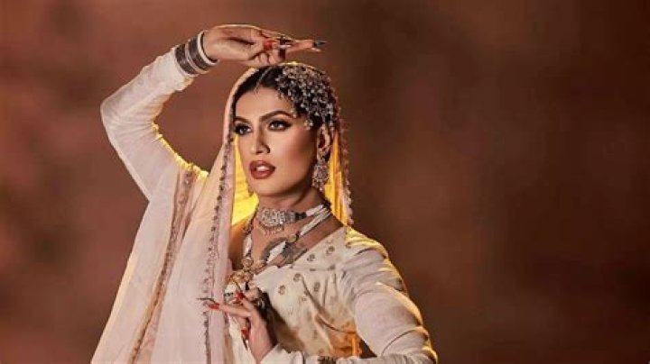 Sushant Divgikar Height, Weight, Age, Education, Family, Facts