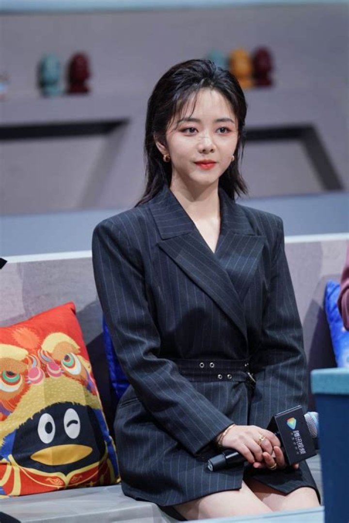 Tan Songyun Height, Weight, Age, Boyfriend, Biography, Family, Fact