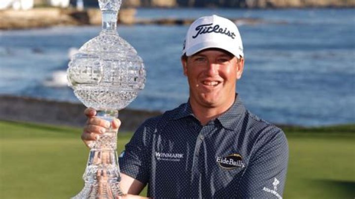 Tom Hoge Golf Earnings and Net worth; Know about his Married Life, Wife, Children, and Family