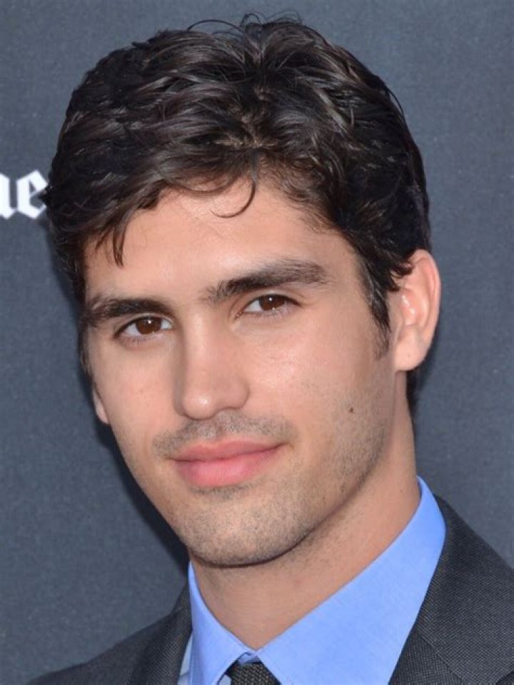 Tom Maden Height, Weight, Age, Girlfriend, Family