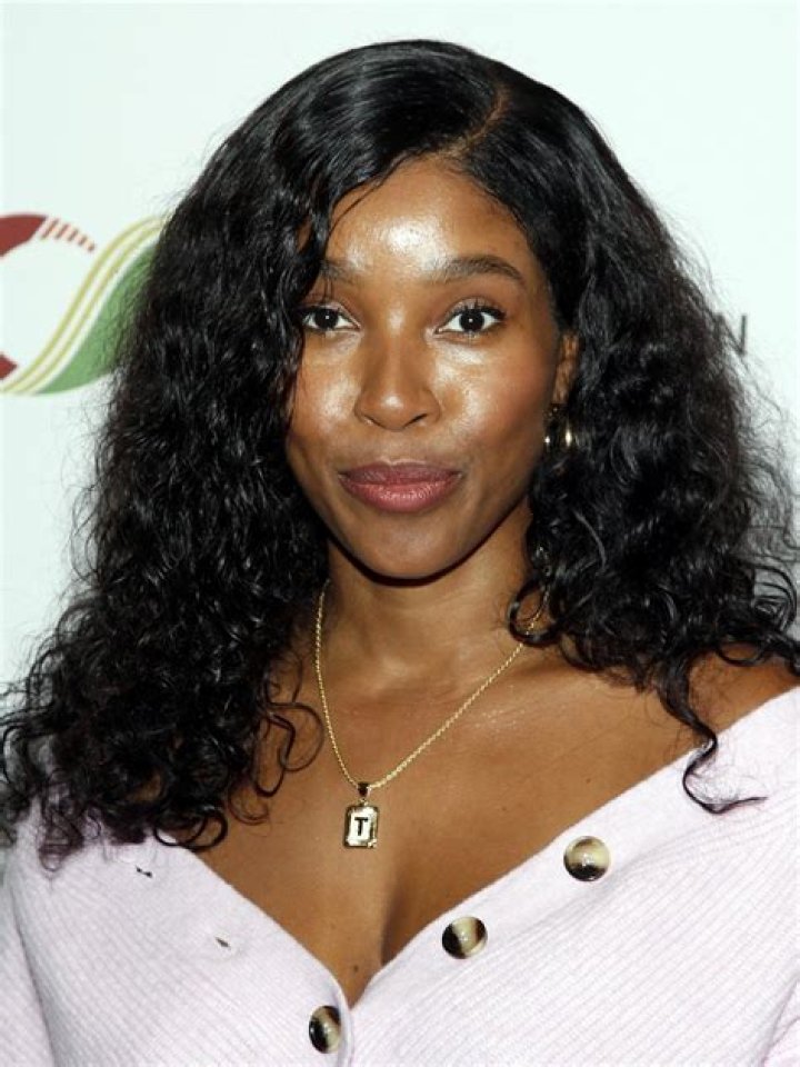 Toya Turner Height, Weight, Age, Facts, Biography, Family