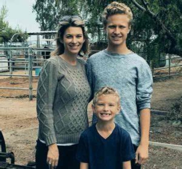 Tracy Lindsey Melchior Biography, Net Worth, Husband, Married, Children, Mother