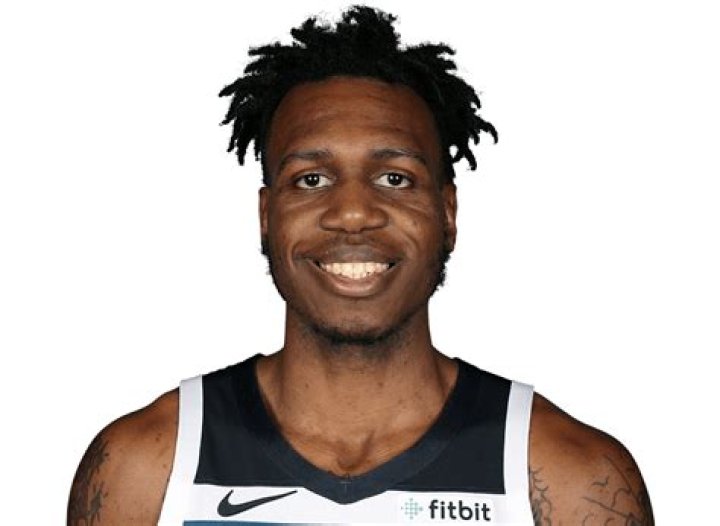Treveon Graham Bio-salary, net worth, married, relationship, career, affair, nationality, age, contract, stats, family