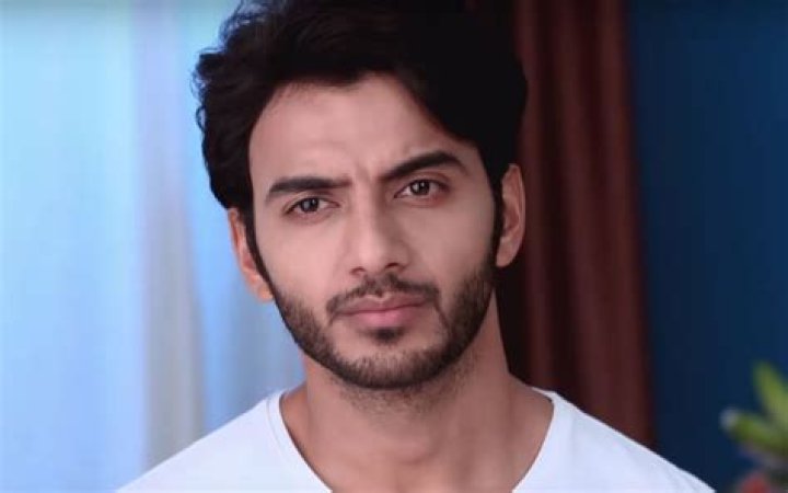 Vikram Singh Chauhan Height, Weight, Age, Body Statistics