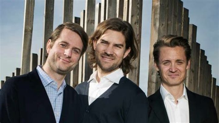 Viktor Nusenkis Net Worth | Celebrity Net Worth