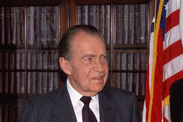 What High School Did Richard Nixon Go To?