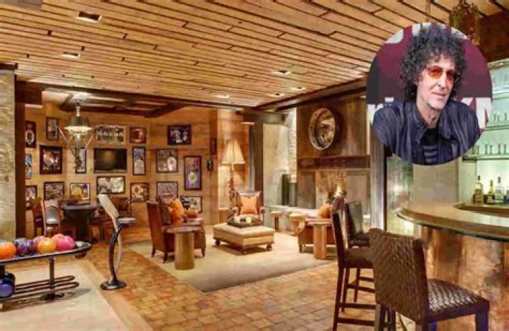 Where Does Howard Stern Live?