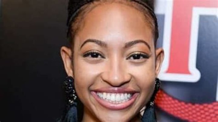 Who is Aleisha Allen Dating Now