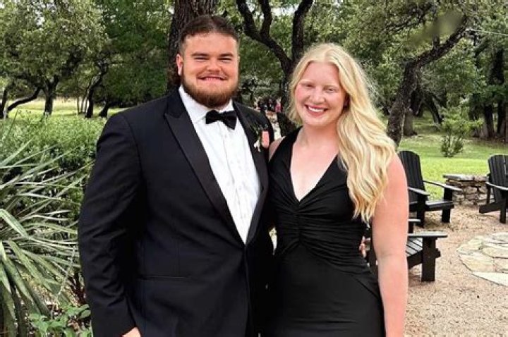 Who is Casey Moss Dating Now?