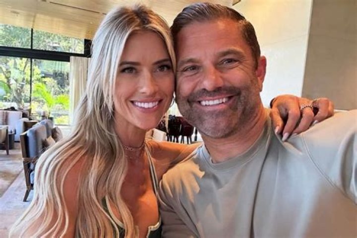 Who is Christina Offley Dating Now