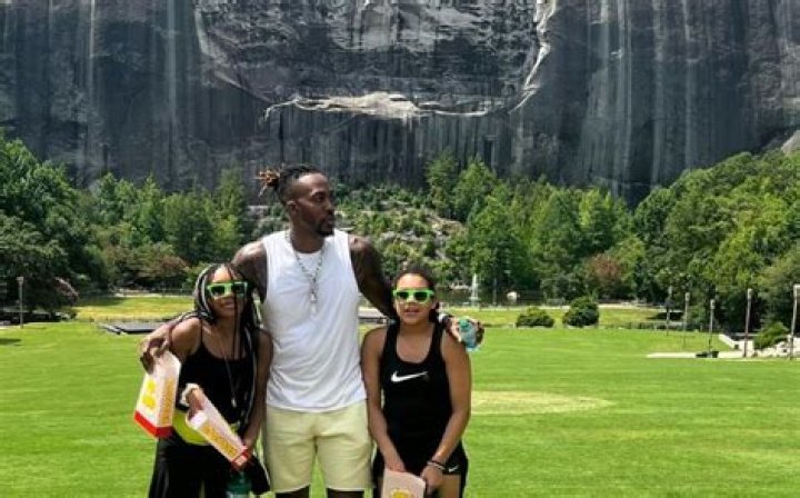 
Who is Dwight Howard Married To? Know About His Married Life, Children, Divorce, Family, and Relationship Status 