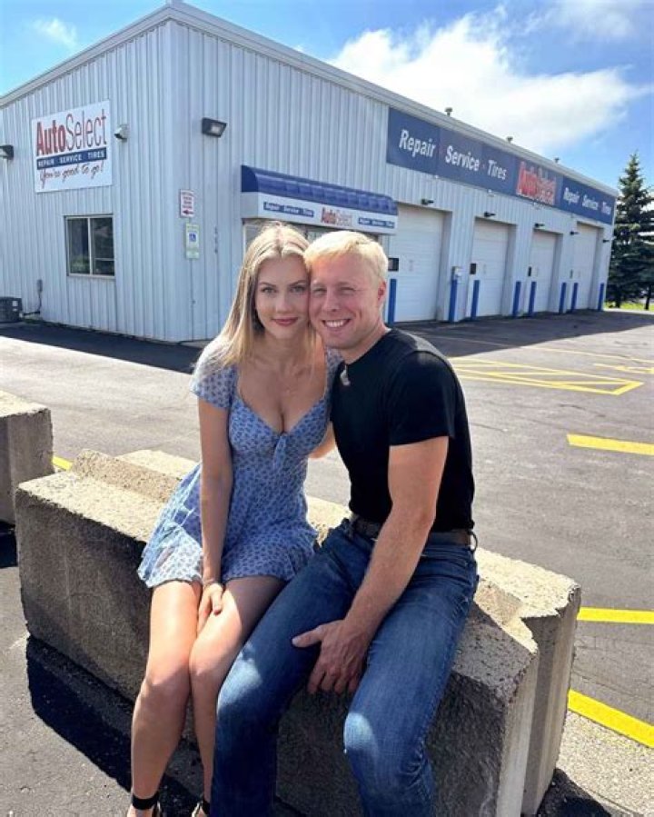 Who is Ethan Crosby Dating Now?