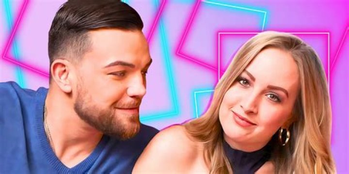 Who is Johnnie Ladd Dating Now?