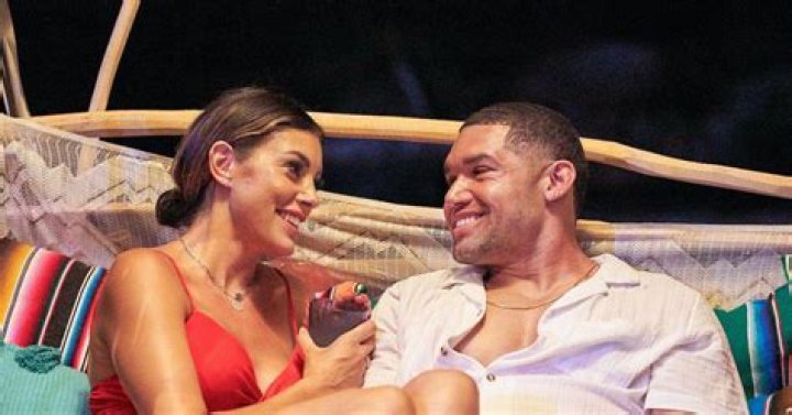 Who is Lace Morris Dating Now?