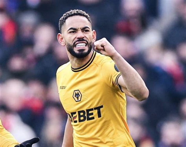 Who is Matheus Henk Dating Now?