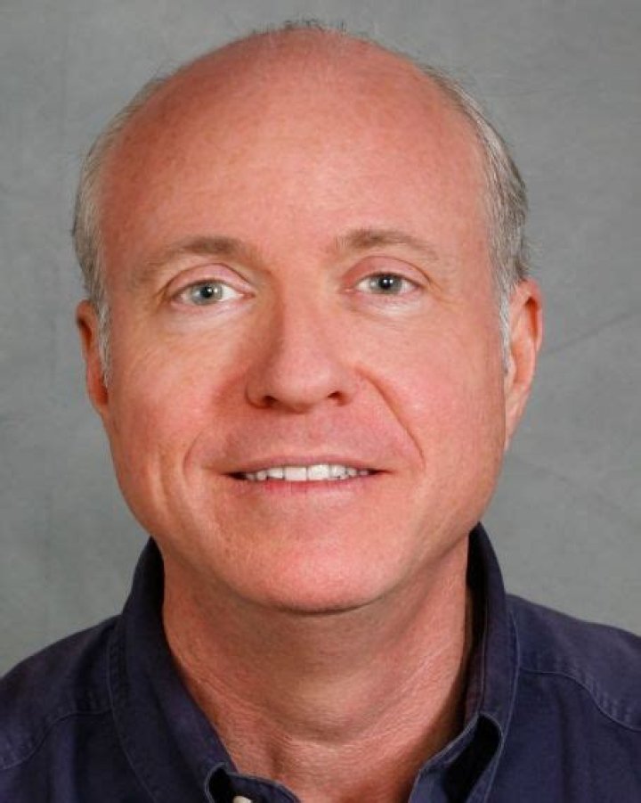 Who is Tom Griswold Dating Now